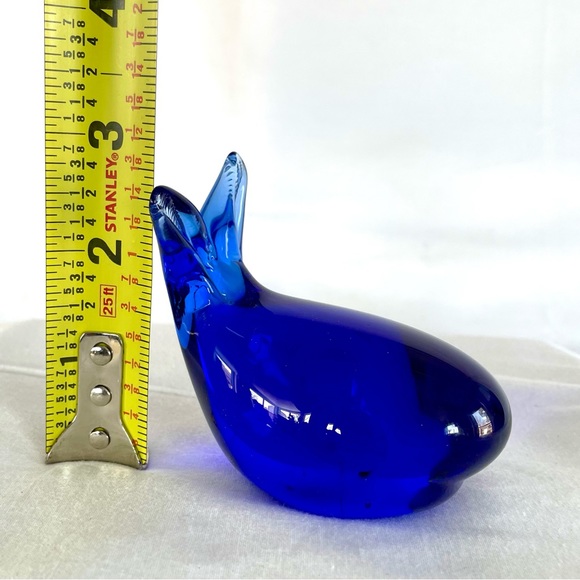Vintage Pilgrim Glass Co. Cobalt Blue Whale 3” Figurine EUC - Picture 7 of 9
